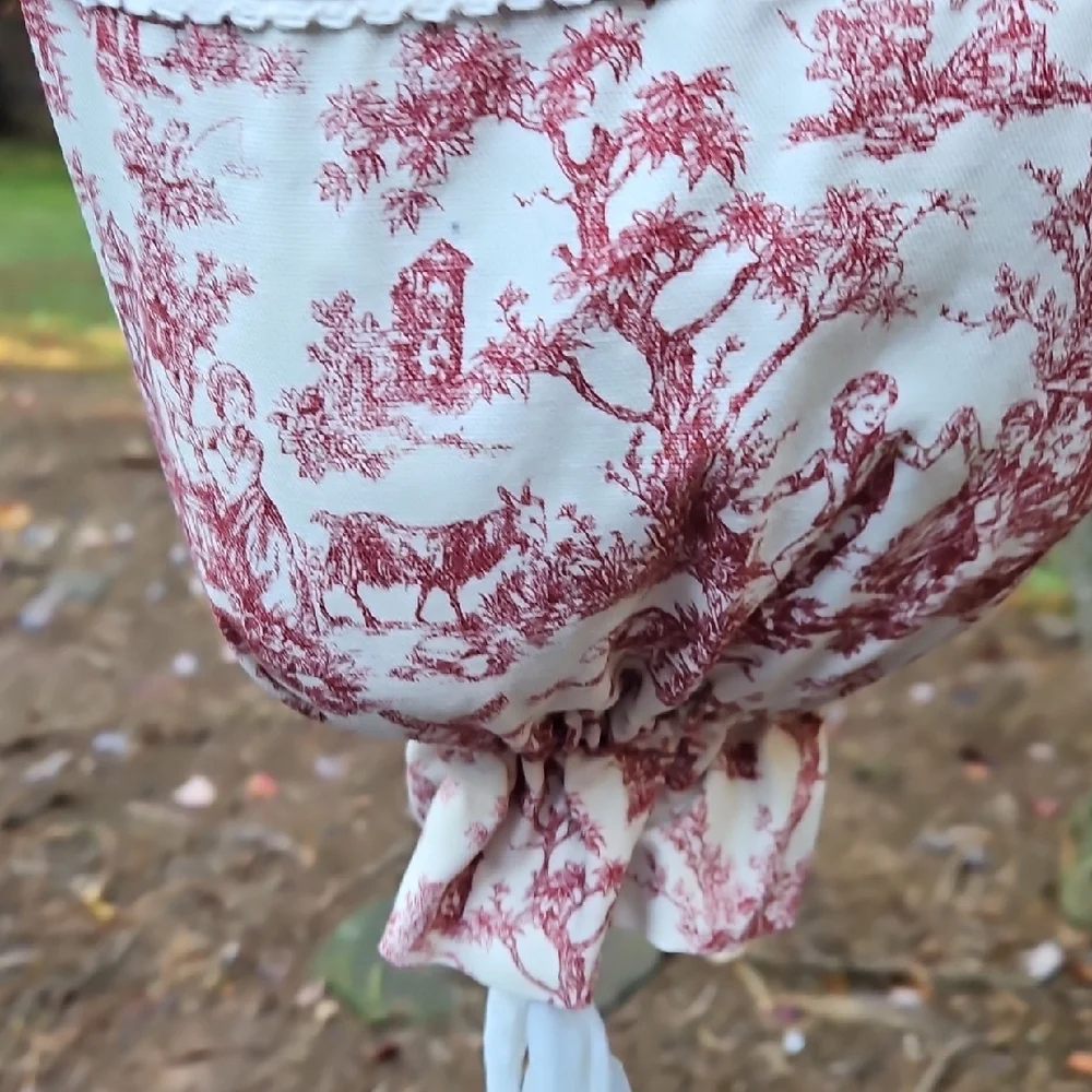 Vintage Elegant Red Cream Toile De Jouy 18 Inches Hanging Plastic Bag Holder